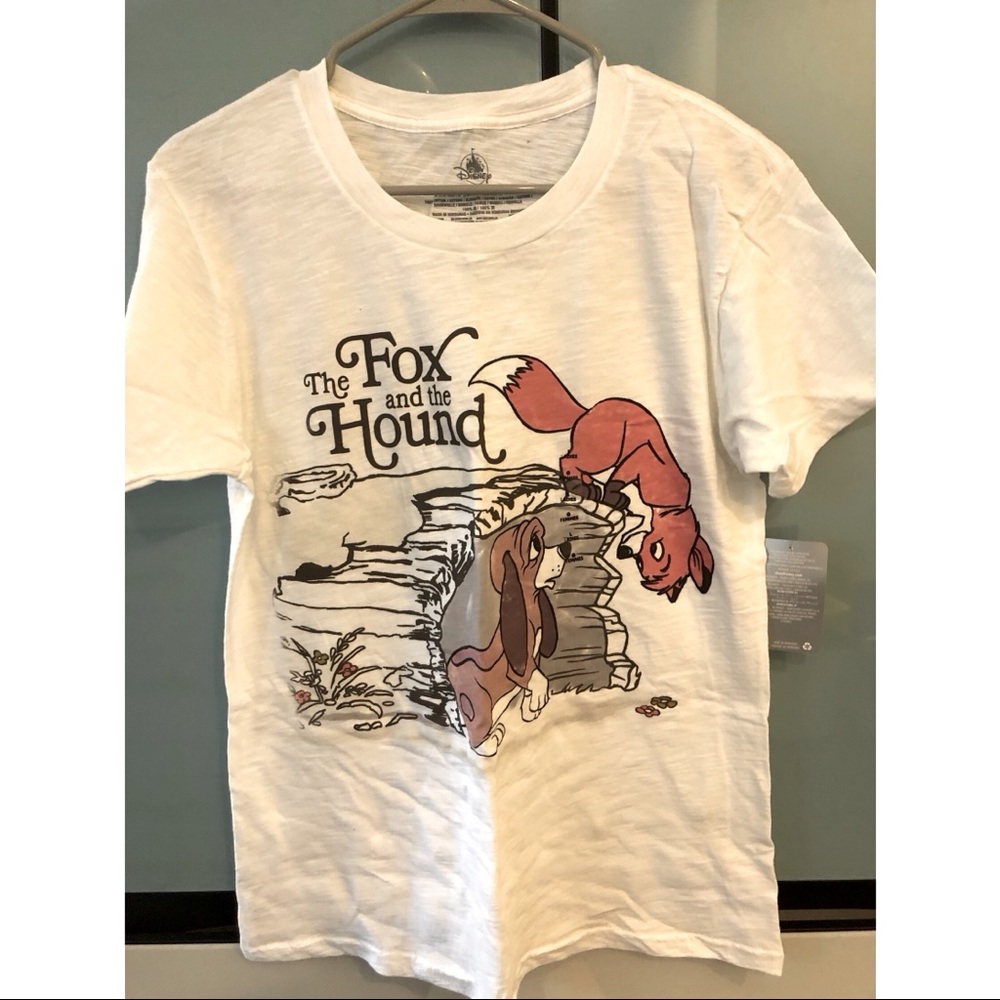 Disney Fox and the Hound Women’s Large Tshirt
